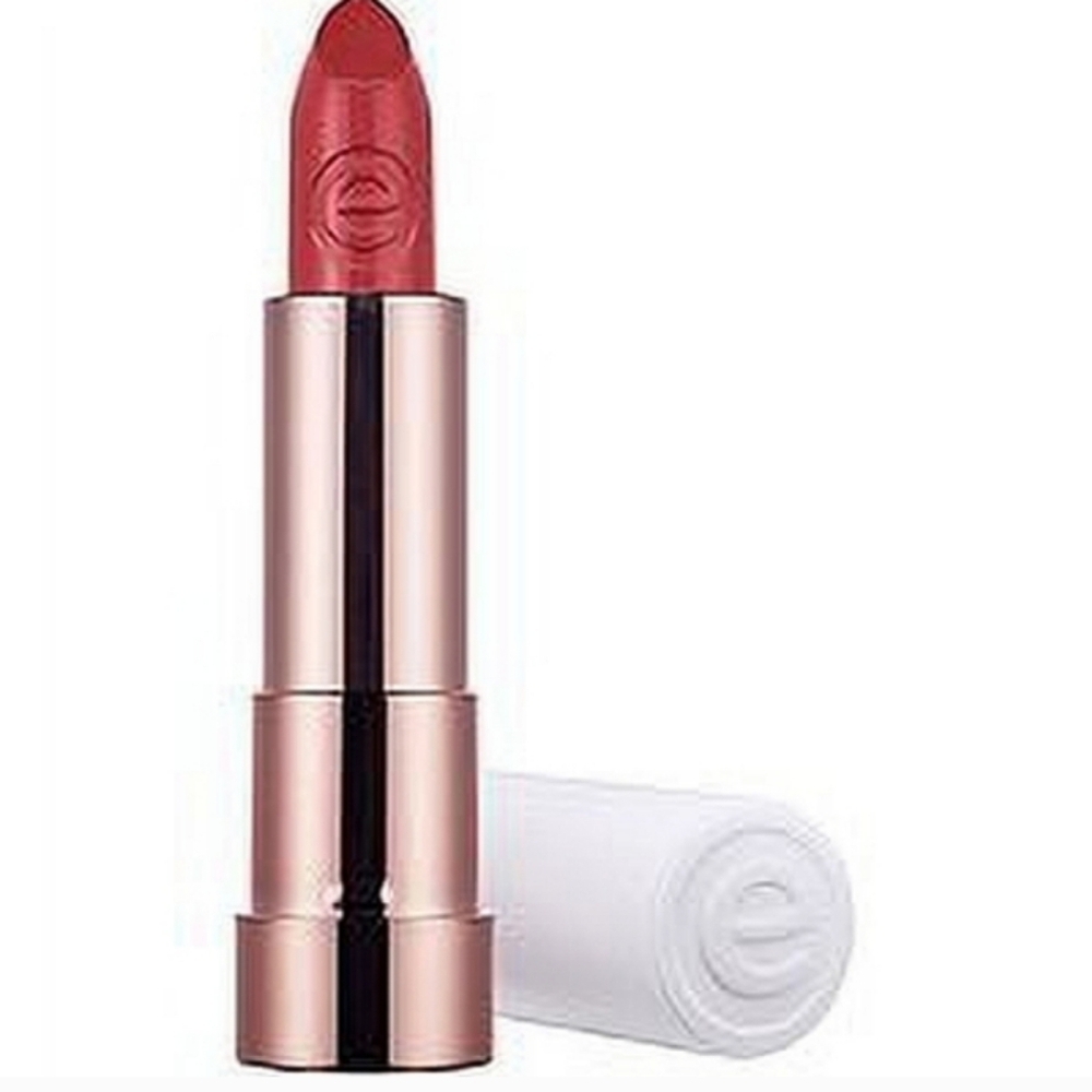 2 x Essence This Is Nude Lipstick 18 Irresistible - Semi-Matte